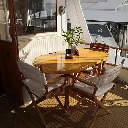 On Sea Botel Monte Carlo